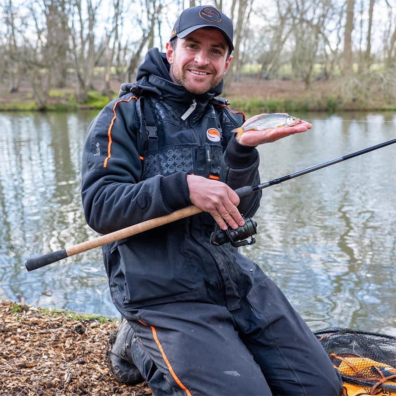 Guru 11ft Float Rod & Reel Combo